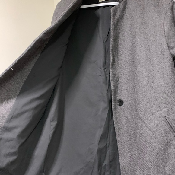 Zara coat ☺️☺️ - Picture 2 of 3